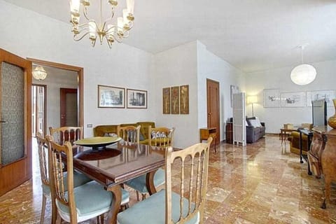 Frati Bigi With Two Bedrooms And Parking Apartment in Florence