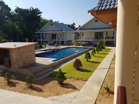 Poolside Bungalows Campground/ 
RV Resort in Khuekkhak