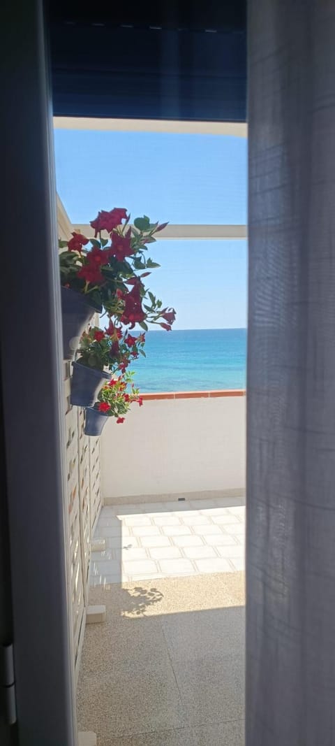 View (from property/room), View (from property/room), Balcony/Terrace