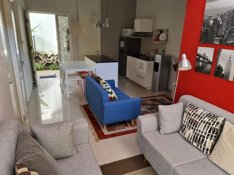 Communal lounge/ TV room