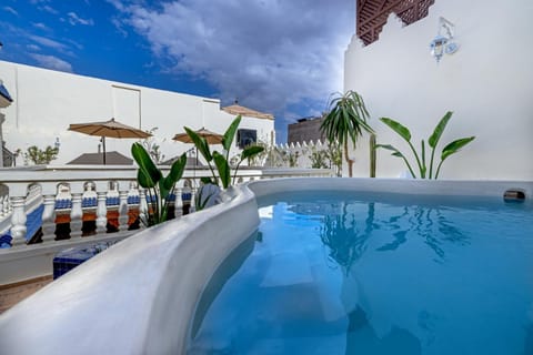 Hot Tub, Pool view, Swimming pool