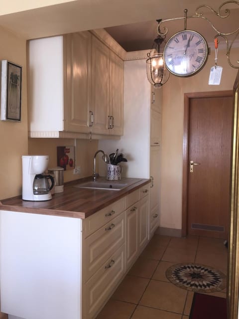 Altes Strandhus Kl.App Casa Ostsee Apartment in Scharbeutz