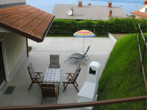 Patio, Day, Activities, BBQ facilities, BBQ facilities, Garden, Garden, Balcony/Terrace, Balcony/Terrace, Other, Other, Hiking, On site, Area and facilities, Area and facilities, Seasons, Location