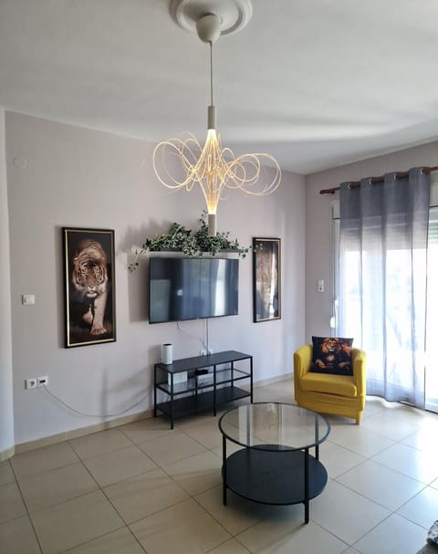 Grey House Apartment in Thasos