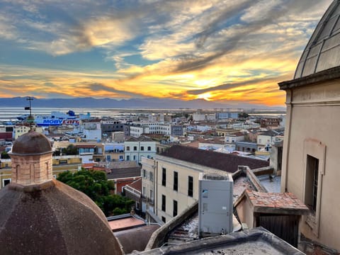 City view, Sea view, Sunset