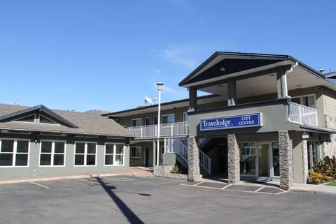 Property building, On site