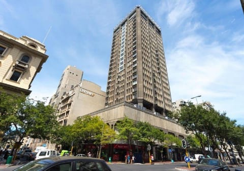 Property building, Facade/entrance, City view, Street view