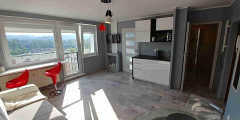TV and multimedia, Kitchen or kitchenette, Living room