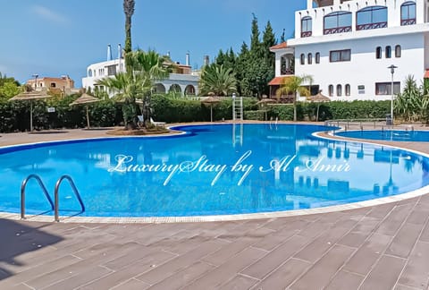 Pool view, Swimming pool