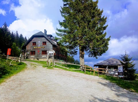 Nearby landmark, Natural landscape, Summer, On site