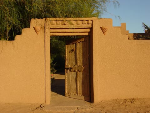 Facade/entrance