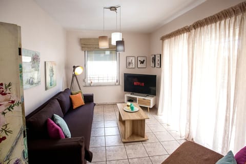 Holiday House Ioanna House in Nea Peramos