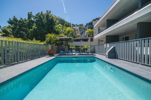 Day, Pool view, Swimming pool, Swimming pool, sunbed