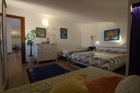 Bed, Family