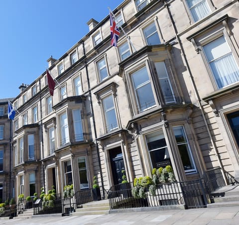 Facade/entrance, Street view