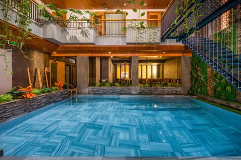 Pool view, Swimming pool