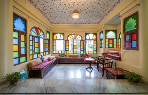 Seating area