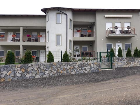Property building, Facade/entrance, Street view