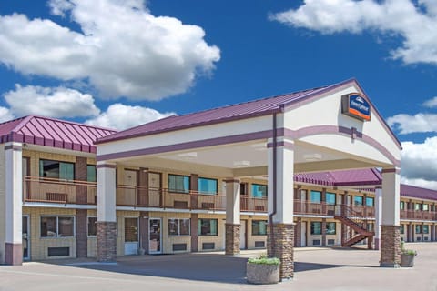 Property building, On site