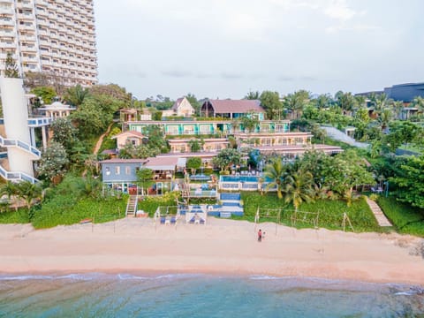 Property building, Bird's eye view