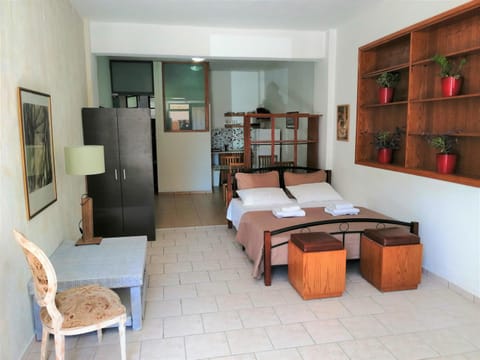 Living room, Photo of the whole room