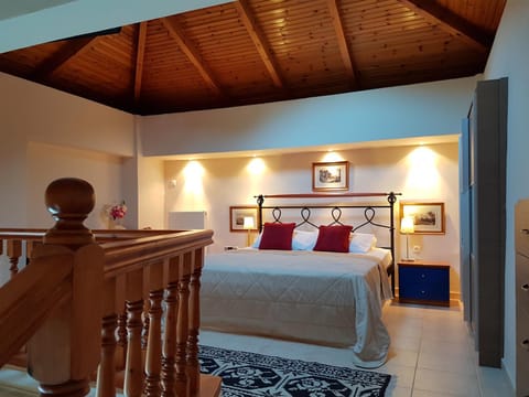 Villa Avra Apartment in Poros