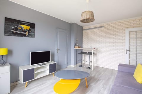 Appart T3 Bien situé a Bourges + Wifi Apartment in Bourges