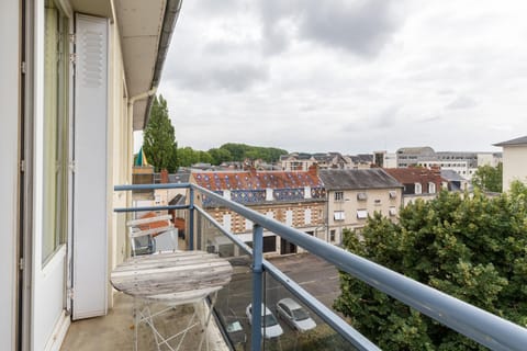 Appart T3 Bien situé a Bourges + Wifi Apartment in Bourges