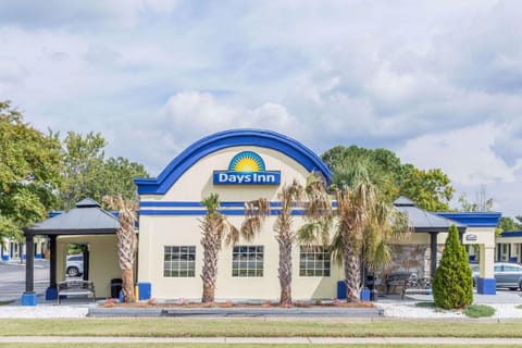 Property building, On site
