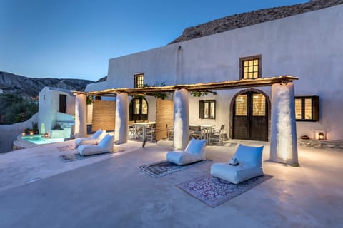 Property building, Night, Natural landscape, View (from property/room), Balcony/Terrace, Seating area, Mountain view, Pool view, Swimming pool, sunbed