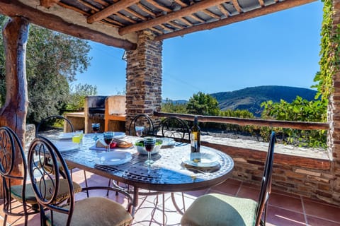 BBQ facilities, View (from property/room), Mountain view