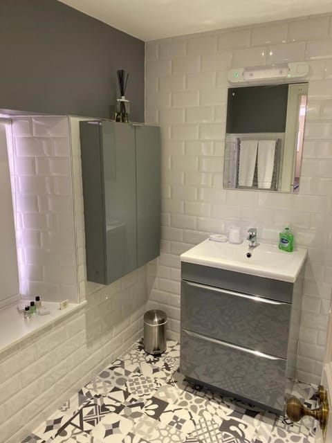 No. 41 Town House House in Inverness