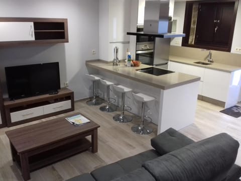 Kitchen or kitchenette, Living room