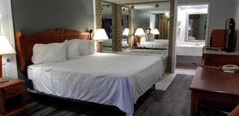 Knights Inn Detroit Area Sterling Heights Hotel in Sterling Heights