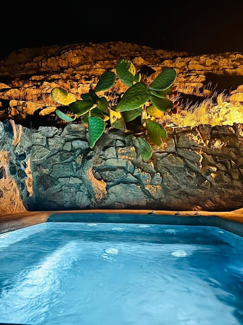 Natural landscape, Hot Tub