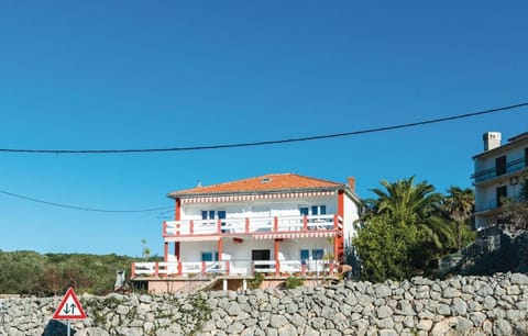 Apartmani "PALMA" Apartment in Lun