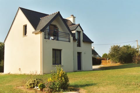 lambezen Notinau, vue mer, plages à proximité House in Crozon
