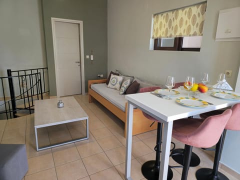 Emily's House Apartment in Kissamos