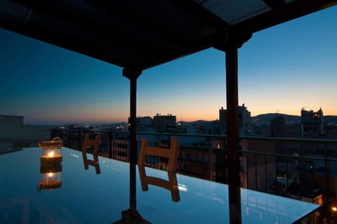 View (from property/room), Balcony/Terrace, Sunrise