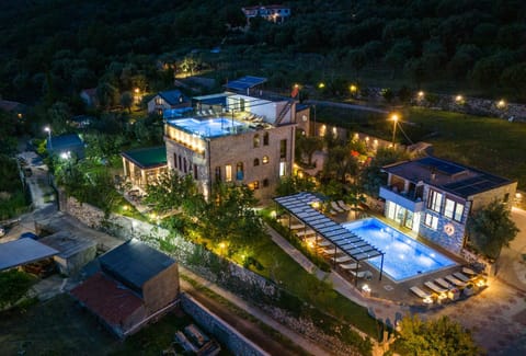 Property building, Night, Bird's eye view, Pool view, Swimming pool, sunbed