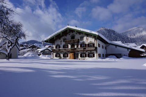 Property building, Natural landscape, Winter, Mountain view