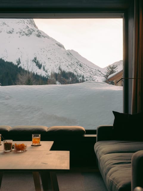 Winter, Lounge or bar, Seating area, Mountain view