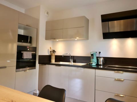 Appartement contemporain à Annecy, terrasse et animaux admis - FR-1-432-47 Apartment in Annecy