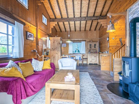 Chalet indépendant près des pistes, 3 chambres, WIFI, parking, belle exposition - FR-1-437-33 Chalet in Manigod