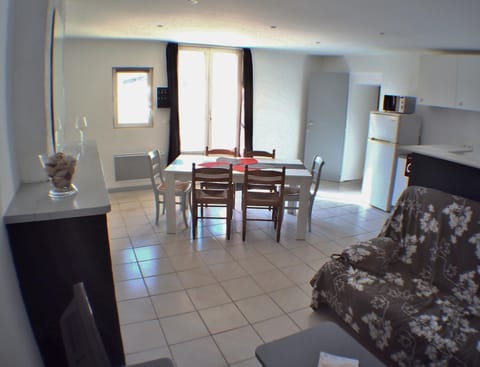 Lobby or reception, Dining area