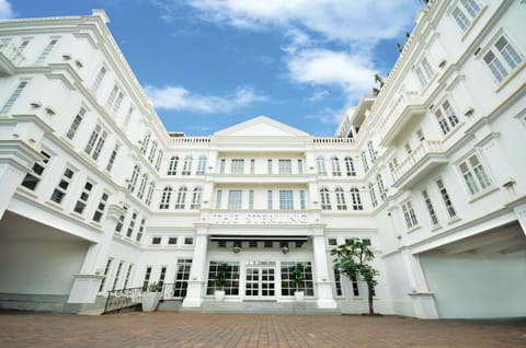 Property building, Day