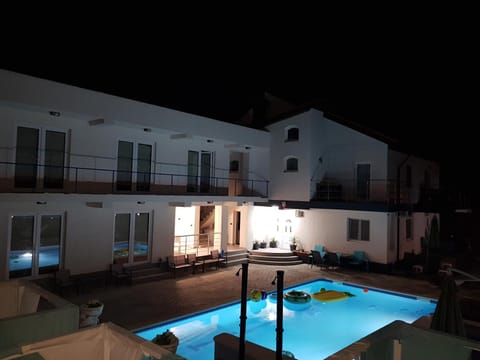 Property building, Pool view, Swimming pool