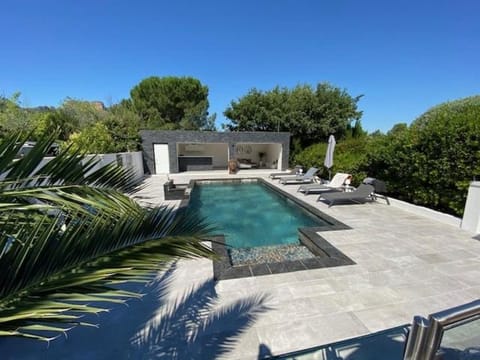 La désirée'ade House in Roquebrune-sur-Argens