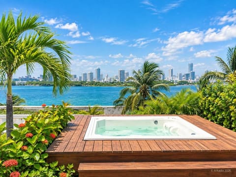 Nearby landmark, Day, Natural landscape, Garden, Hot Tub, City view, Garden view, Pool view, Sea view