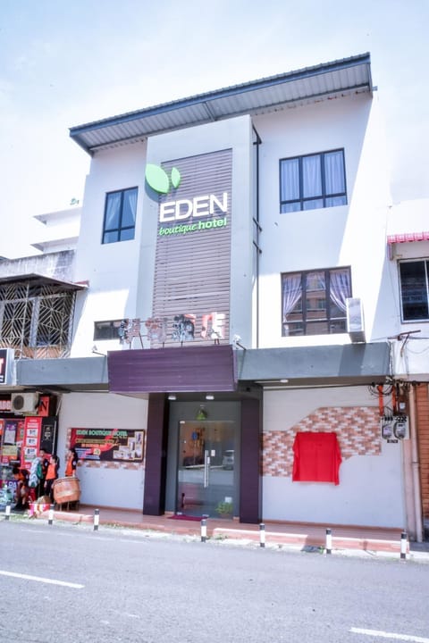 Property building, Facade/entrance